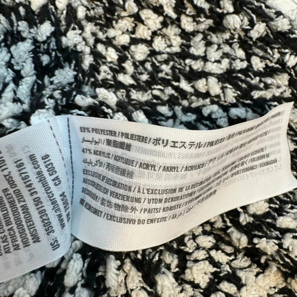 Hollister‎ WOMENS HOODED SWEATER BLACK/OFF-WHITE - Picture 3 of 7